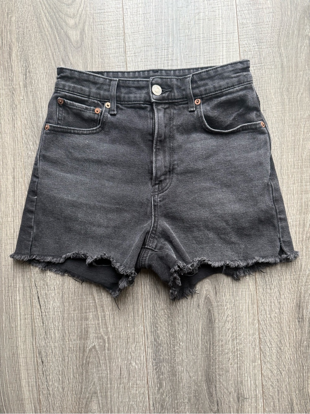 American Eagle Outfitters Black High-Rise Frayed Denim Shorts